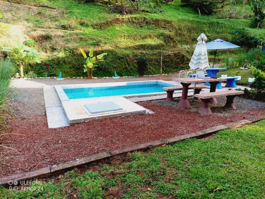 Cabana Con Piscina Венесия Экстерьер фото
